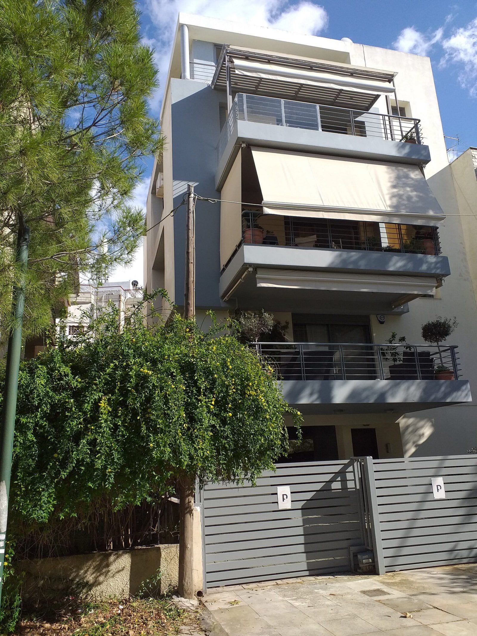 Apartment building, Nea Erythraia