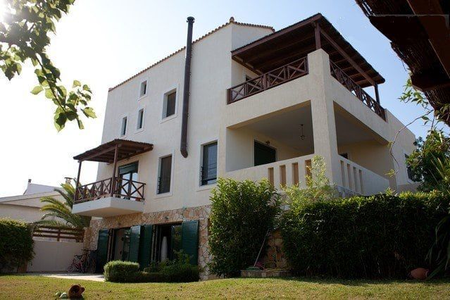 Detached house, Artemida